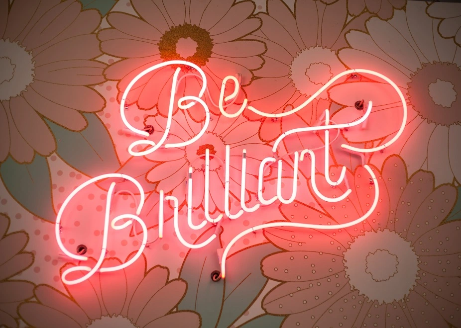 Be Brilliant Reklame für einen Job bei M6N Konzept